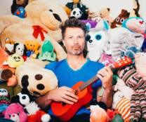 thumb from Paul Noonan Presents: The Electric Kazoo at Baboró, Dublin Fringe Festival and Cork Midsummer Festival